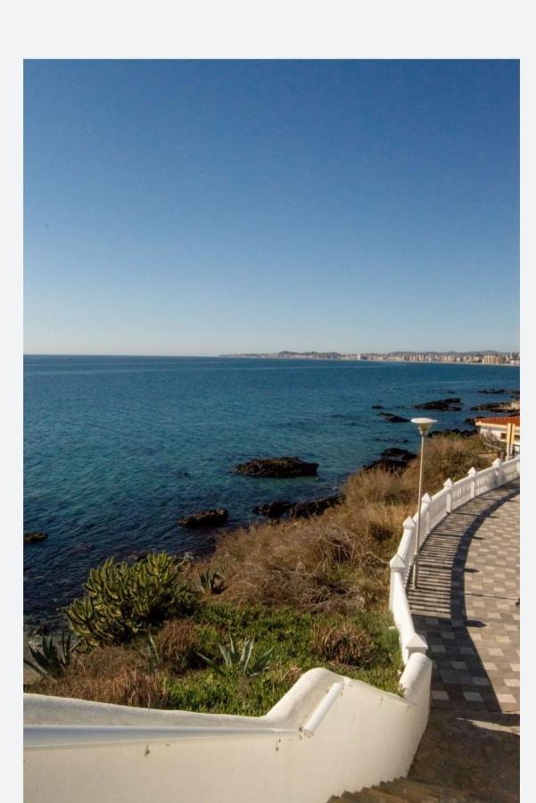 Espectacular Apartamento En Primera Linea De Playa 베날마데나코스타 외부 사진